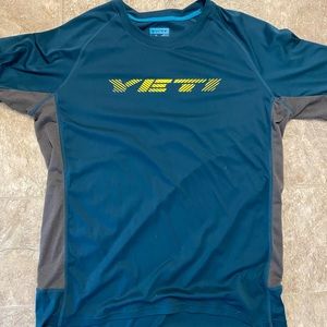 Mens Yeti mountain bike shirt XL